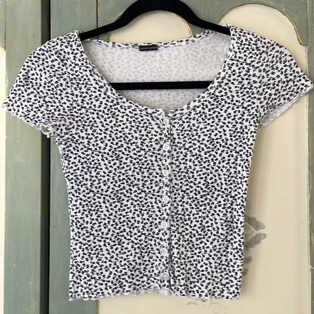 Like new Brandy Melville top size S